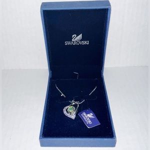 New Swarovski heart necklace ( rare )
